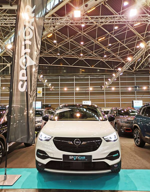 opel en la feria del automovil de valencia